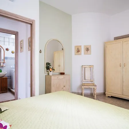 Apartment 'casa Sale' Mit Bergblick By Interhome *